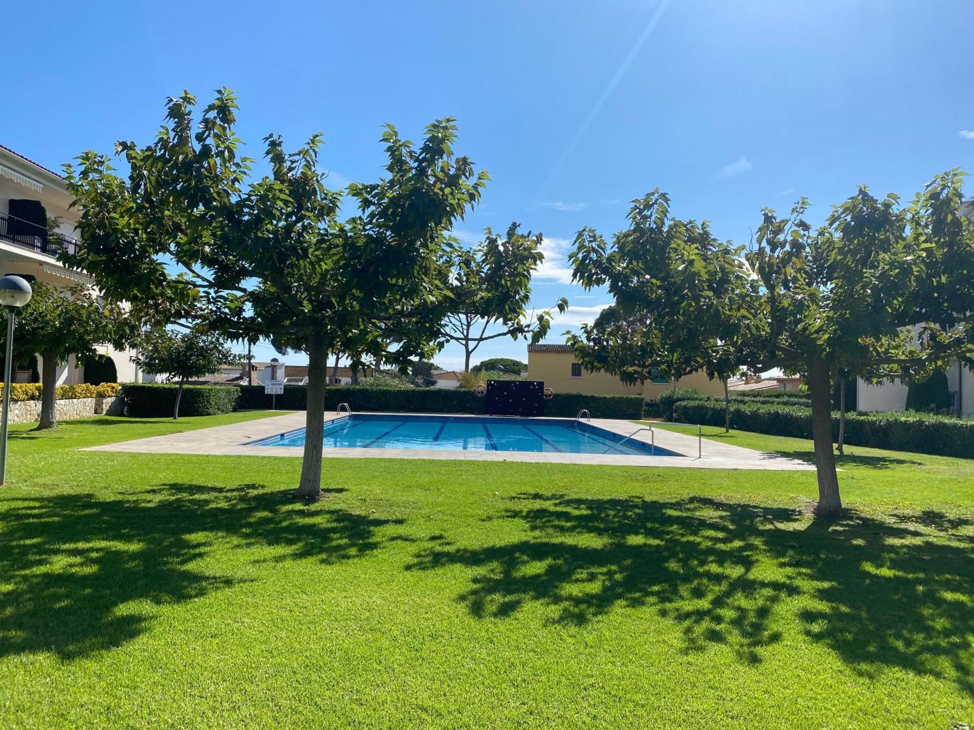 Apartament Amb Piscina I Aparcament - Baixos Amb Jardinet Calella De Palafrugell Exterior foto